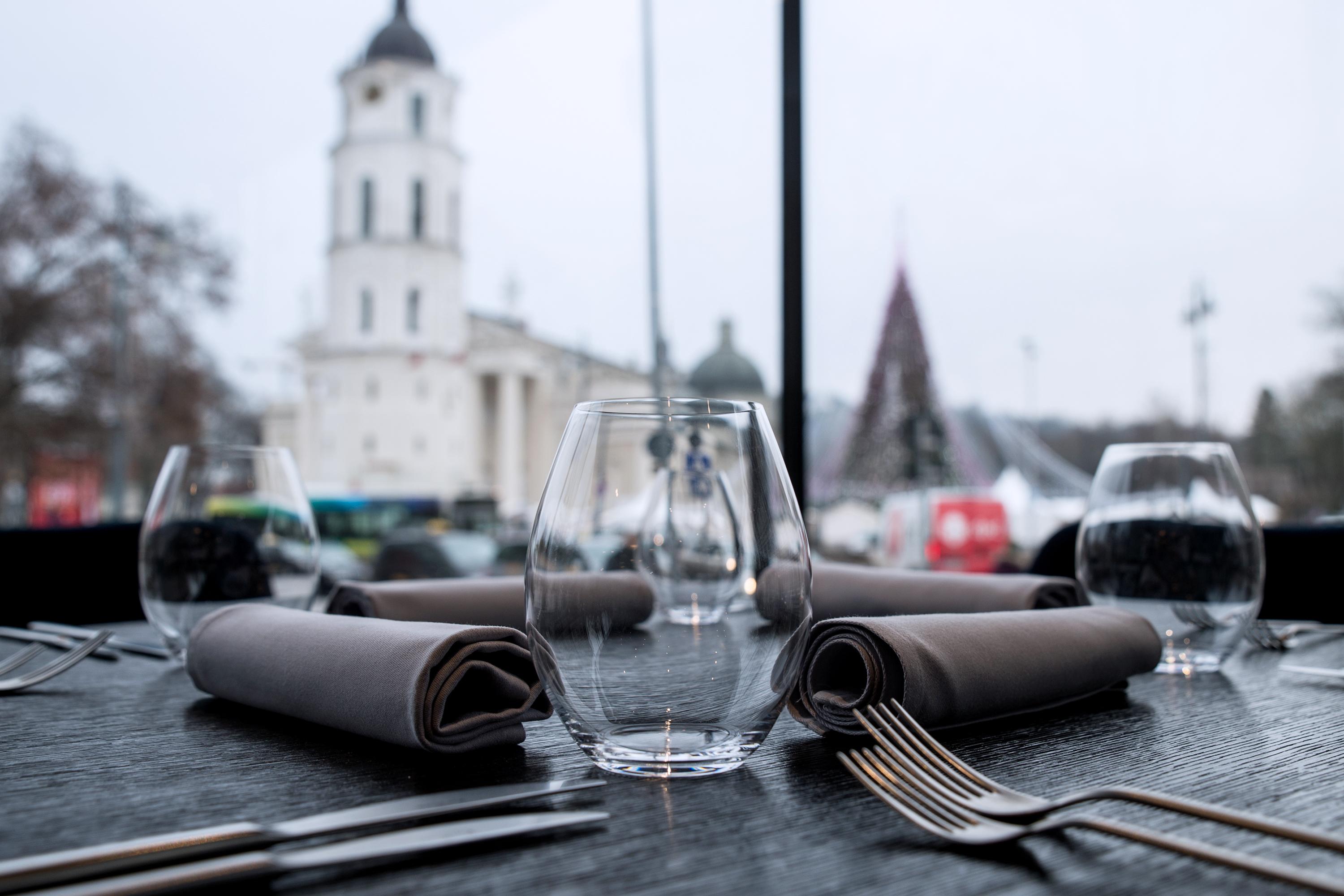 Amberton Cathedral Square Hotel Vilnius Exterior photo