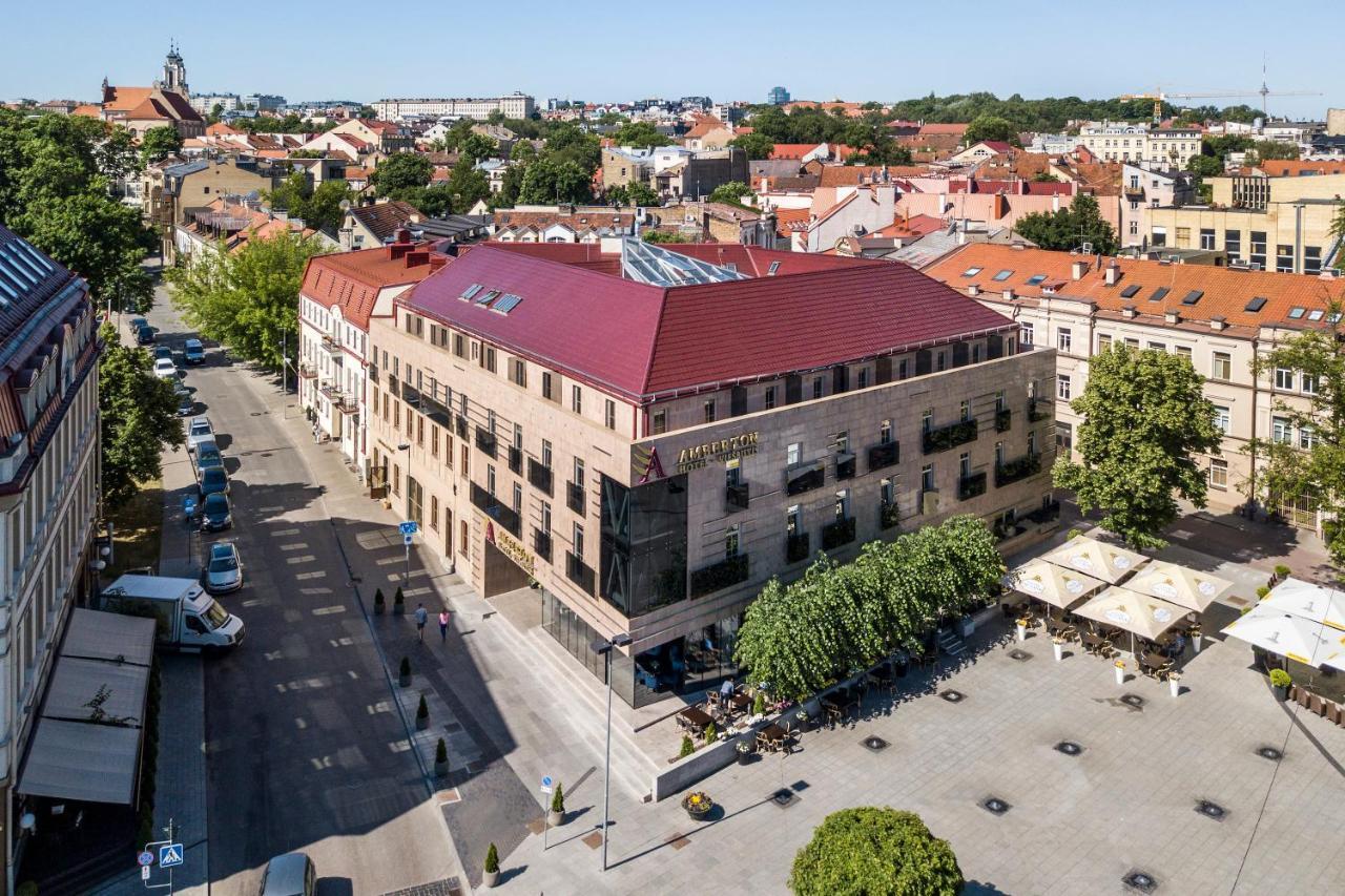 Amberton Cathedral Square Hotel Vilnius Exterior photo